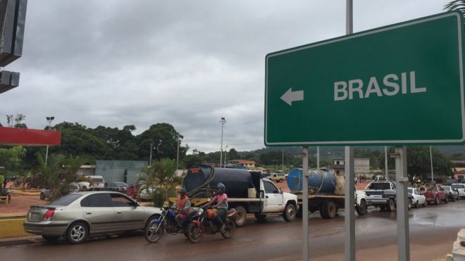 Os ‘talebãs’ da gasolina que enriquecem em cidade venezuelana na fronteira com o Brasil
