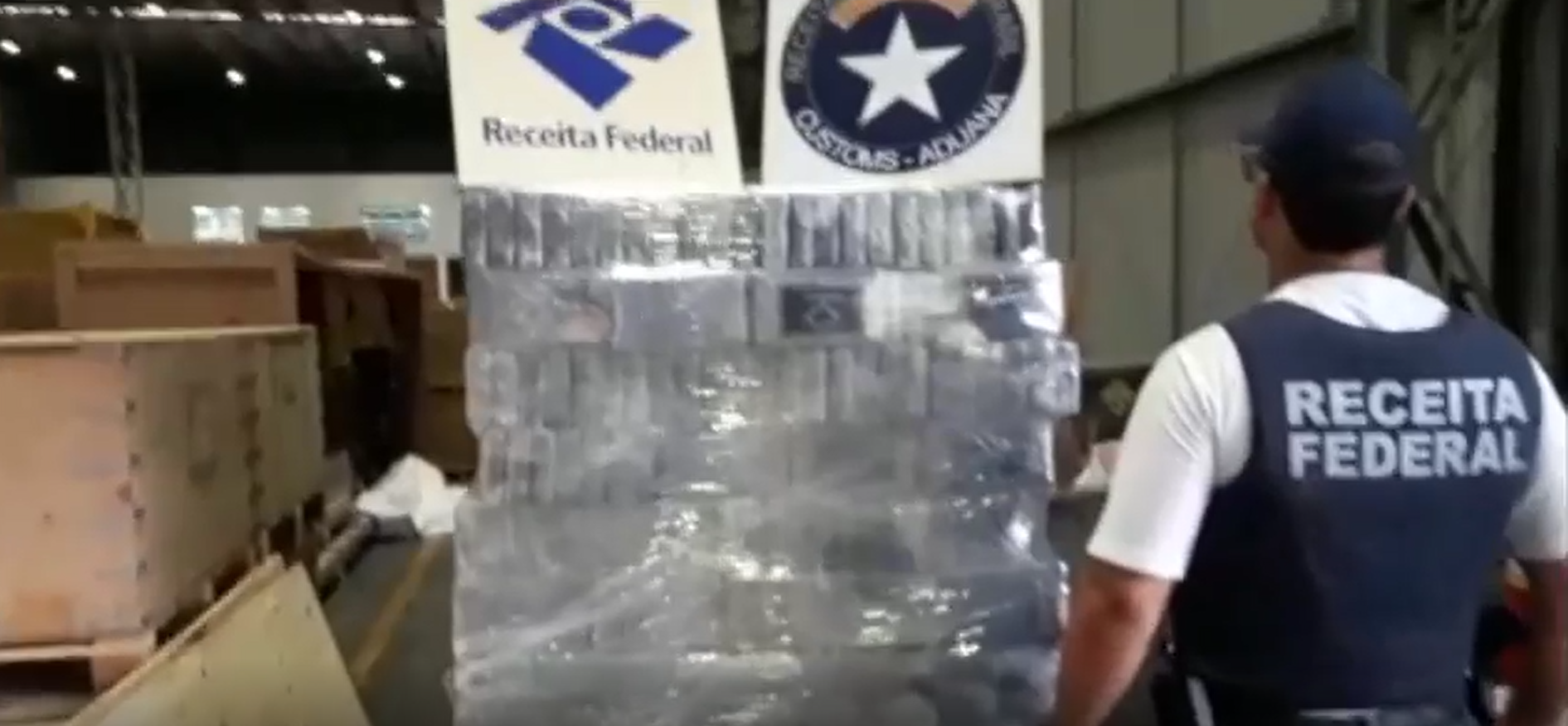 Analistas- Tributários atuam na apreensão de 1,2 tonelada de cocaína no Porto de Paranaguá